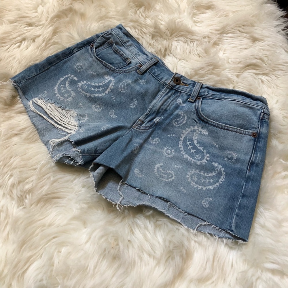 Lucky Brand The Cut Off Distressed Shorts 10/30